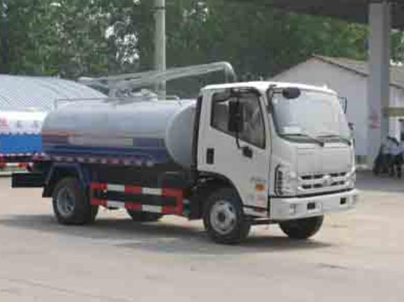 5方 吸粪车