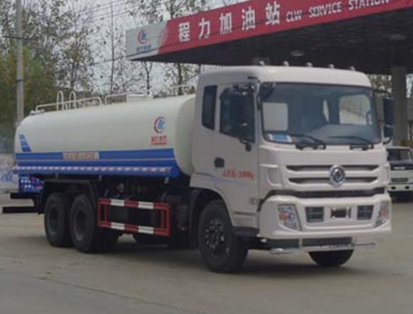 18吨洒水车